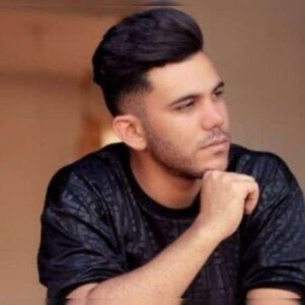 دانلود آهنگ بعد من با کی سرت گرم شده