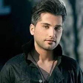 دانلود آهنگ هلی هلی هلی کن یه موزیک شاد پلی کن دانلود آهنگ هلی هلی هلی کن یه موزیک شاد پلی کن