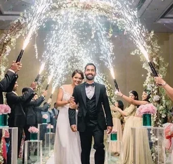 بهترین آهنگ های ورود عروس و داماد بهترین آهنگ های ورود عروس و داماد