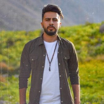 دانلود آهنگ جدید دانیال هندیانی من دلم تنگه