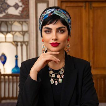 دانلود آهنگ جدید Arisa Rad شدم از عشق تو شیدا
