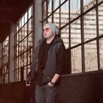 دانلود اهنگ یه ساله دیگه گذشت یوسف زمانی دانلود اهنگ یه ساله دیگه گذشت یوسف زمانی