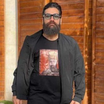 دانلود آهنگ جدید علی زند وکیلی دامن کشان دانلود آهنگ جدید علی زند وکیلی دامن کشان