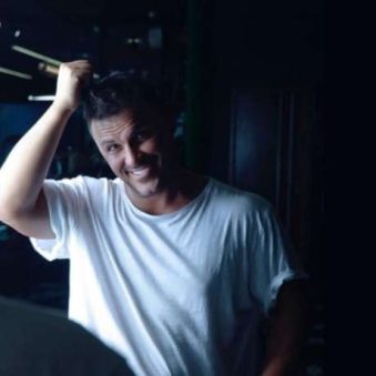 دانلود آهنگ جدید آرمین زارعی طبق معمول دانلود آهنگ جدید آرمین زارعی طبق معمول