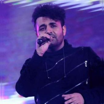 دانلود آهنگ میثم ابراهیمی همیشه یکی هست دانلود آهنگ میثم ابراهیمی همیشه یکی هست