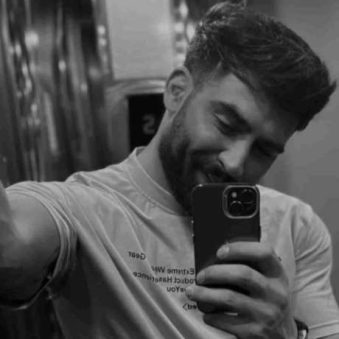 دانلود آهنگ محمد محرمی تو منو دور از این عالم کن دانلود آهنگ محمد محرمی تو منو دور از این عالم کن