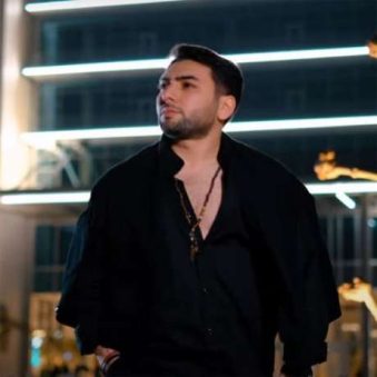 دانلود آهنگ جدید اوزان احمدوف سن گَل دانلود آهنگ جدید اوزان احمدوف سن گَل