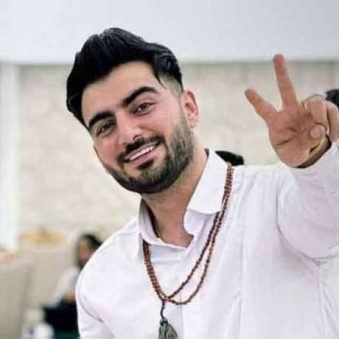 دانلود ریمیکس جان چشات دیوونه بازیات دانلود ریمیکس جان چشات دیوونه بازیات