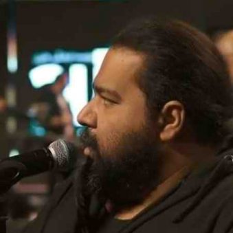 دانلود آهنگ رضا صادقی یه چیزی میشه دیگه