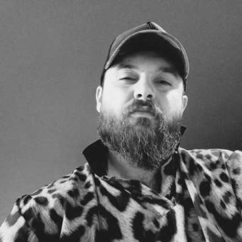 دانلود آهنگ کبوتر دلم از لب بوم دلت نمیپره